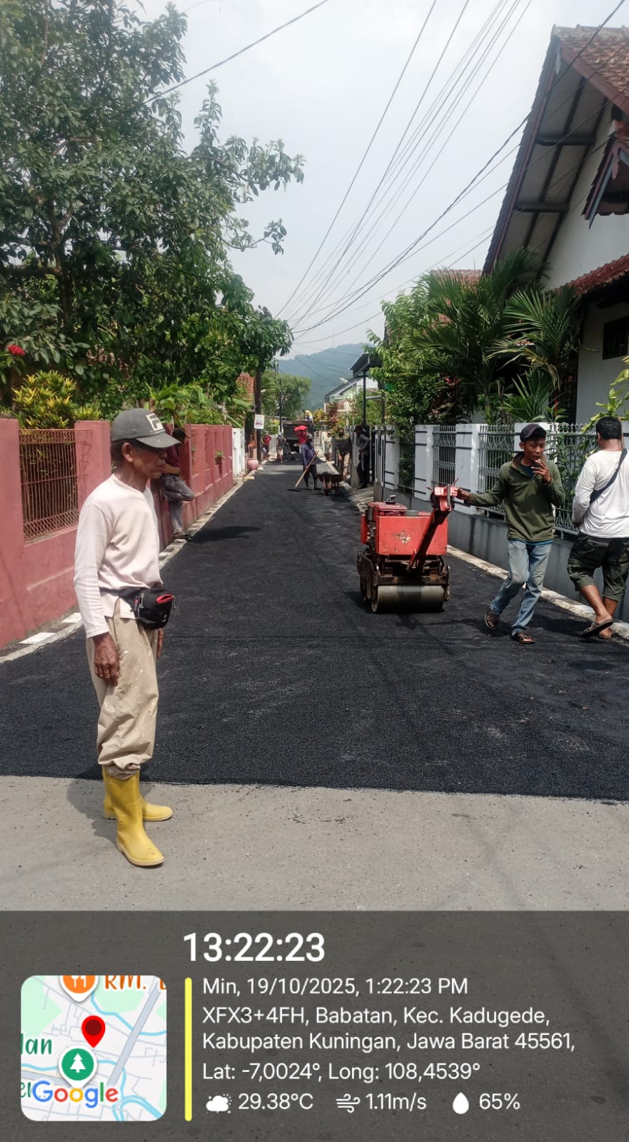 Pembangunan Infrastruktur Jalan Desa Babatan 
